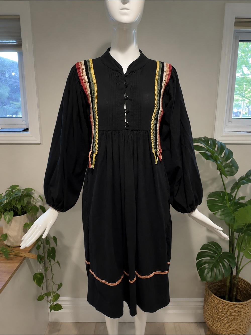 THE GREAT. Adobe Embroidered Cotton Dress Black Size 1 Boho Prairie Midi